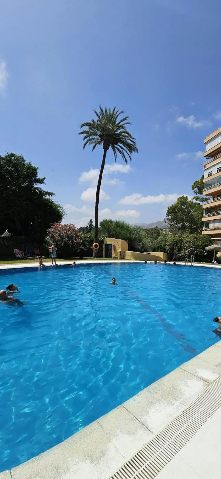 Moderno Estudio En Torremolinos Buitenkant foto